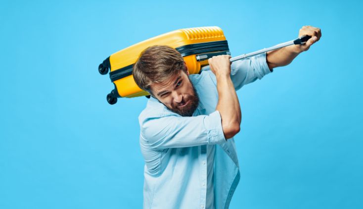 carry-on luggage size american airlines